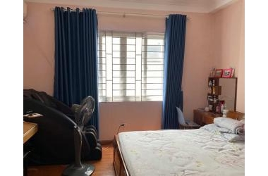 Bán nhà phố Vĩnh Tuy, Hai Bà Trưng, nhỉnh 2 tỷ, 33m2, gần phố. LH: 0912519472